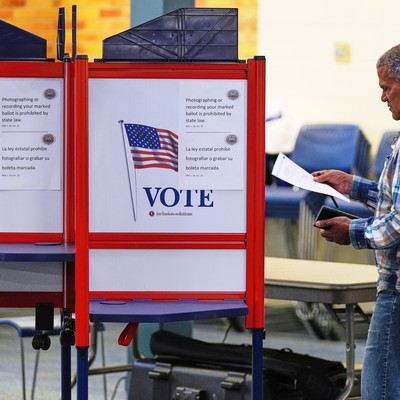 Why an Ex-Bush Spokesperson's Election Fraud Example Hit Close to Home for David Axelrod 
