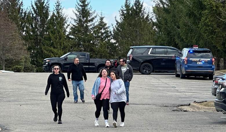 Security Guards Hailed As Heroes After Stopping Attack at Michigan Synagogue Housing 140 Kids 
