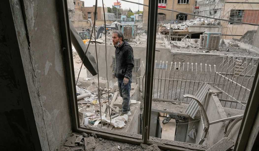 Lindsey Graham Wants Trump to 'Take' Kharg Island – Here's What Could Happen