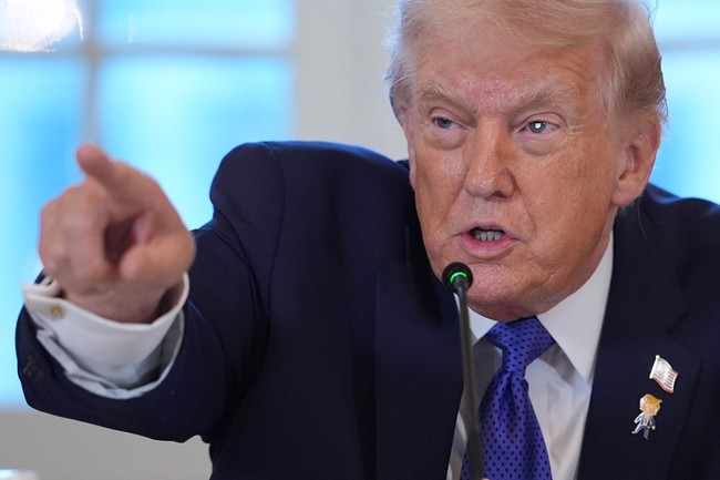 Trump Calls on Netflix to Fire Susan Rice