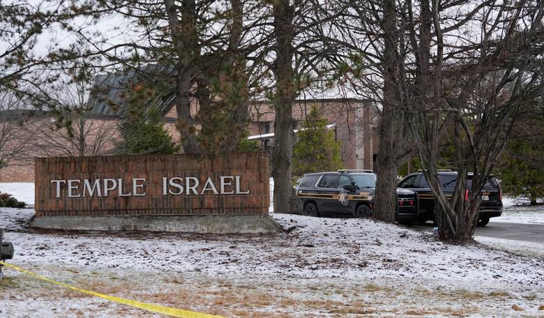 THE ESSEX FILES: Faith Under Fire: Why America’s Churches Are Turning Into Armed Fortresses