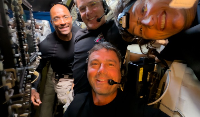 Artemis II Mission Offers Inspiring Unity for a Deeply Divided Nation