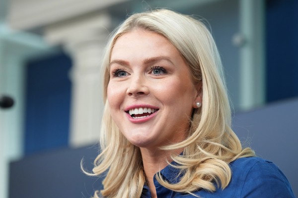 Guess Who Could Be Doing the Press Briefings With Karoline Leavitt on Maternity Leave