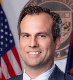 Warren Petersen