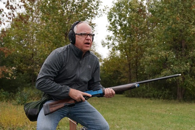 Tim Walz on the sporting clay course at the Caribou Gun Club in Minnesota in 2018. Description Tim Walz on the sporting clay course at the Caribou Gun Club in Minnesota in 2018.