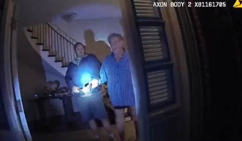 Here's the Paul Pelosi hammer attack video (Update)