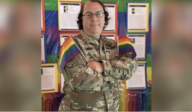 Army exempts trans service members from physical fitness standards