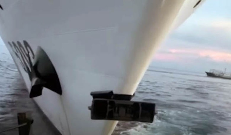 Chinese Coast Guard Ship Collides with Philippine Resupply Boat in South China Sea