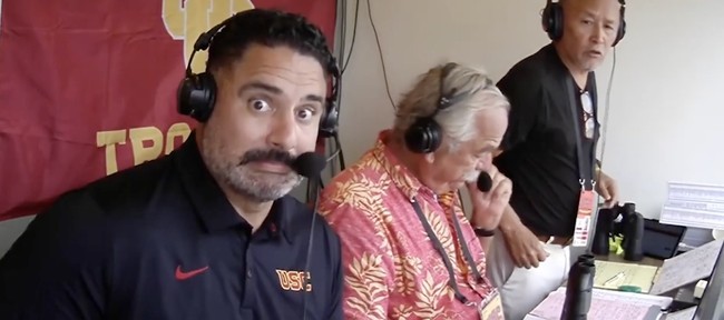 USC's Radio Announcer Is Getting Cooked for His Reaction to a Nasty Hit on Oregon's QB 
