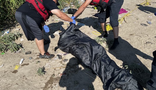 Eagle Pass Fire Department Takes the Lead in Recovering Bodies From the Rio Grande