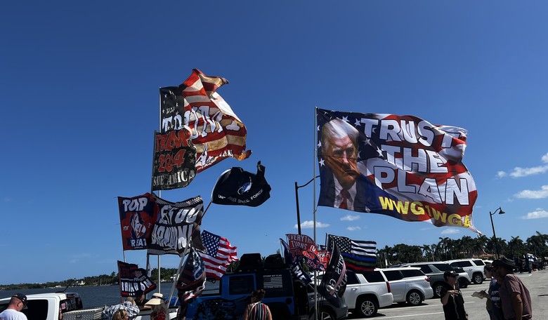 Trump Supporters, Antifa Converge on Courthouse in Recipe for Disaster