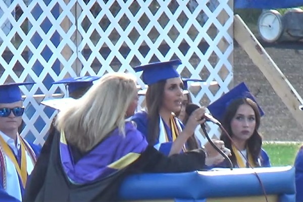 Principal Pulls Valedictorian From Stage Mid-Speech After She Condemns ICE and Israel