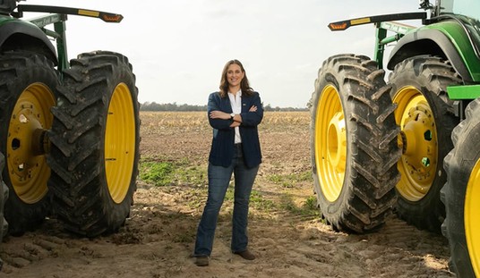 Hallie Shoffner Is Running As an Arkansas Farmer. Before That, She Was an AOC Donor and Dem Insider.