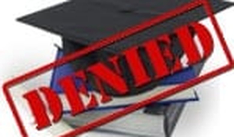 Iranian Universities: Apostates and Dissidents Need Not Apply