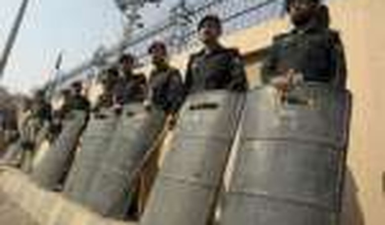 Pakistan's State of Emergency Day 3 -- Police Use Teargas Against Lawyers, Hundreds of Activists Detained