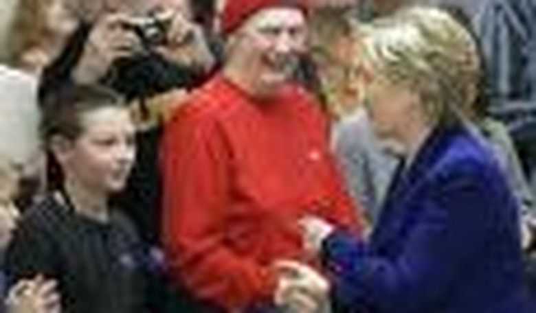 Last-Ditch Campaigning in the Icy Iowa Holiday Fog