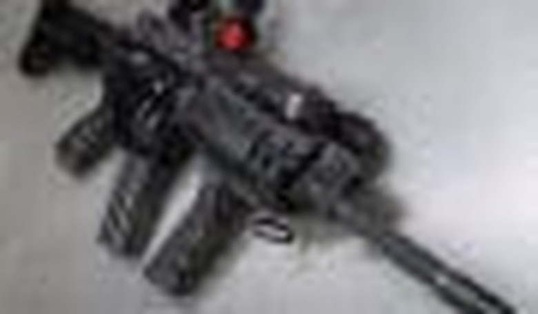 Cops May Get Assault Weapons in Chicagostan