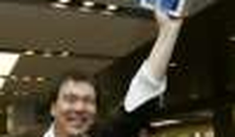 iPhone 3G Takes World by Storm