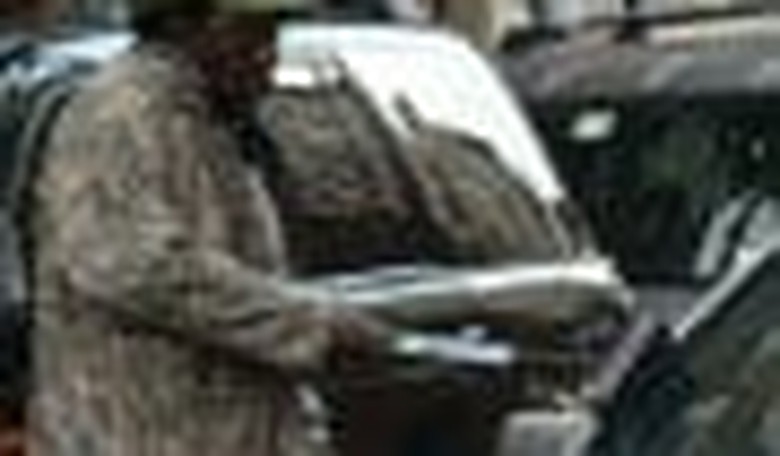 Squeegee Guys Return to New York Streets