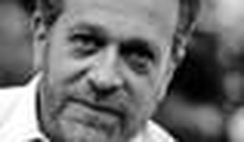 Robert Reich Tells Berkeley Students: America Is Addicted to Fantasy