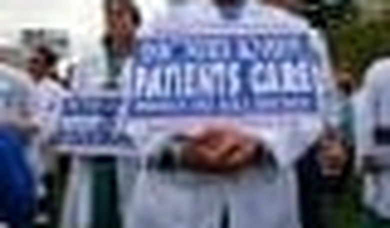 Citizens vs. ObamaCare: 'Million Med March' Draws Hundreds in St. Louis