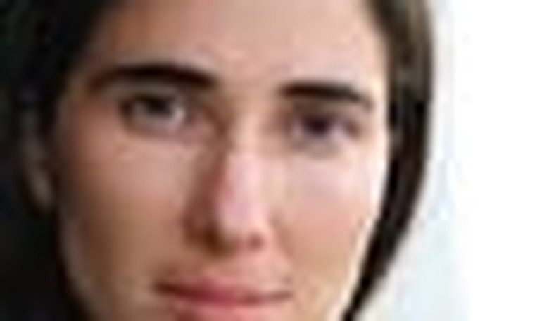 Cuban Blogger Beaten by Regime Thugs — This Time, the World Notices