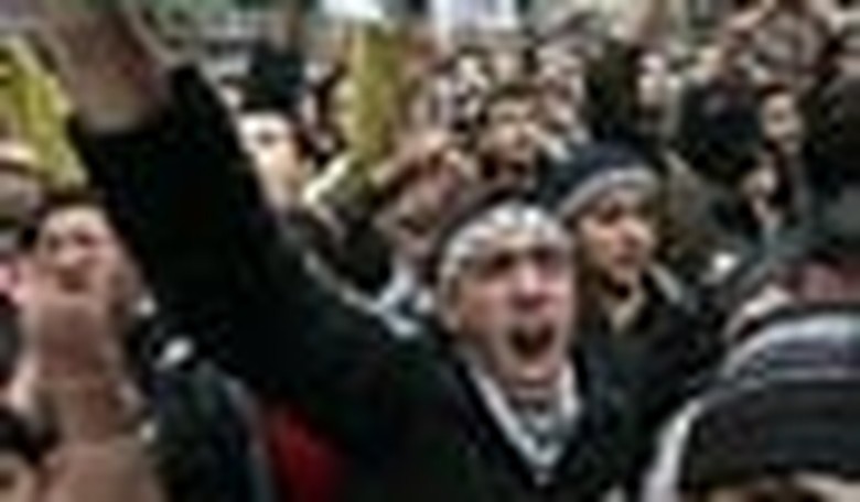 Routing America's Iran Policy Past the Arab Street