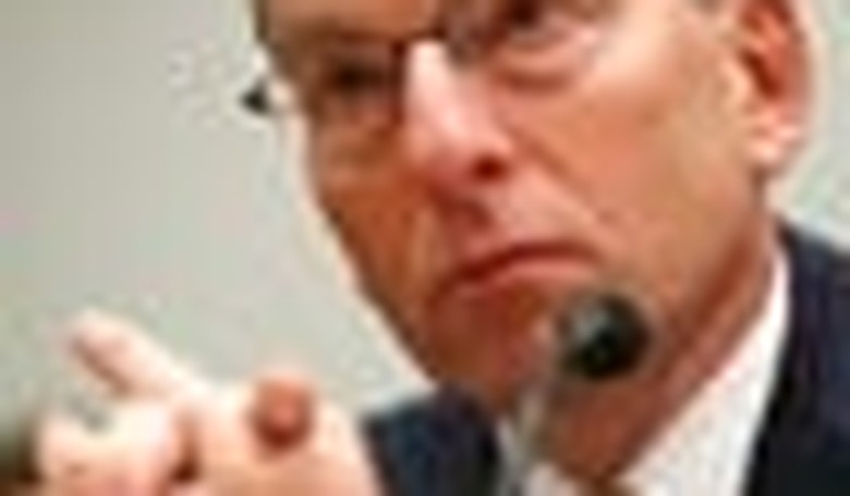 Gunwalker: Lanny Breuer Fails to Take Pressure off Eric Holder
