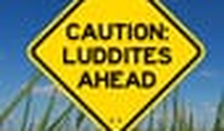 Nanotech Fear Peddlers Are Back, Insisting 'Here Be Monsters'