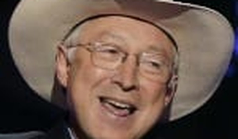 Salazar Takes Victory Lap for OK of Stalled Refinery 3 Weeks from Election Day