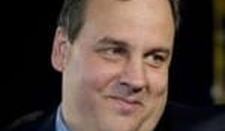 Christie Tries for a Crist Knockout