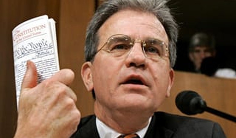 Corporations Should Pay More, Coburn and Levin Conclude from GAO Report