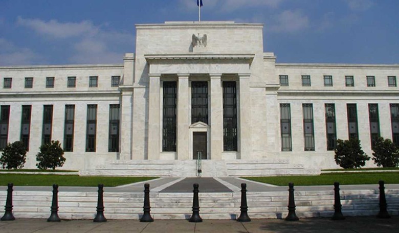 Fed Reform Gains Traction in Congress