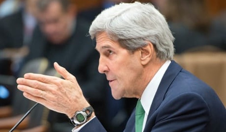 Kerry Admits Iran Didn't Lose Right to Enrich, Goes After Pro-Sanctions Dems