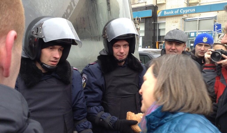 Washington Talking Tougher on Ukraine, But Still Intent on Not Angering Russia
