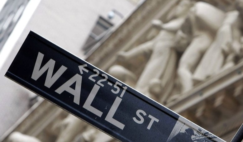 Wall Street Banks Face Senate Scrutiny Over Commodity Businesses