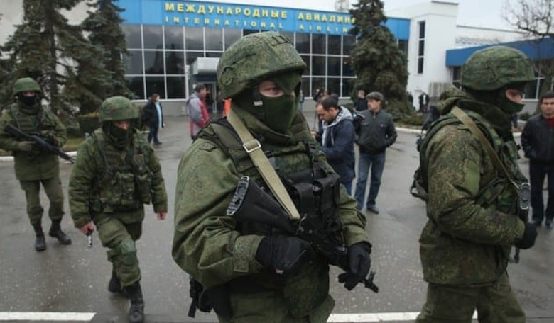 Obama Warns of 'Costs' for Russian Invasion While Lawmakers Jump on Reset Gone Awry