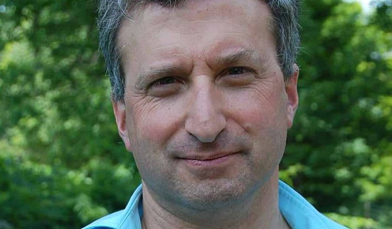 Labeled a 'Spoiler' by Some, Third-Party Connecticut Candidate Aims for Shake-Up