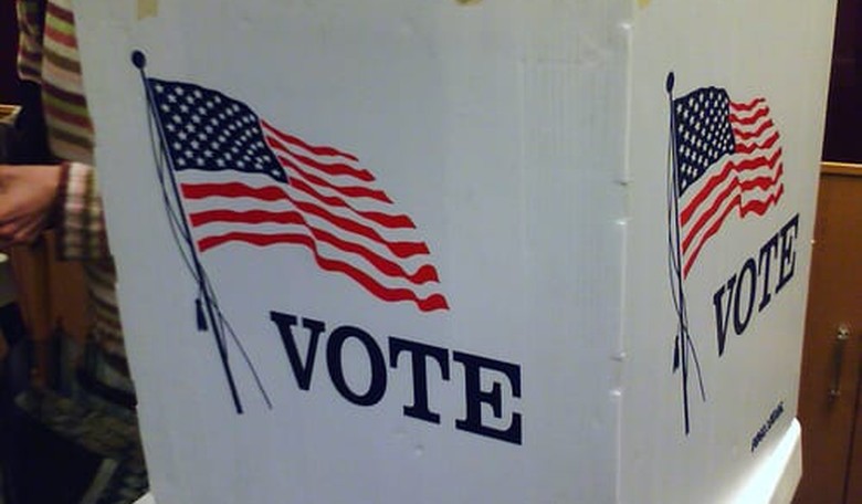 ISIS and the Campaign Trail: Dem Incumbent Votes Against Obama, While GOP Senate Challenger Backs President