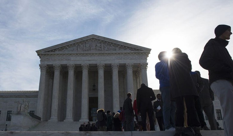The Evenwel Case: Will Supreme Court Preserve Clout of Non-Citizens?