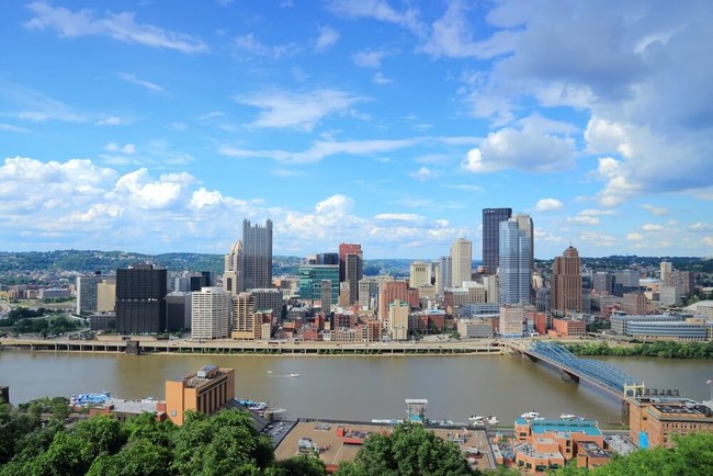 Pittsburgh skyline during the day