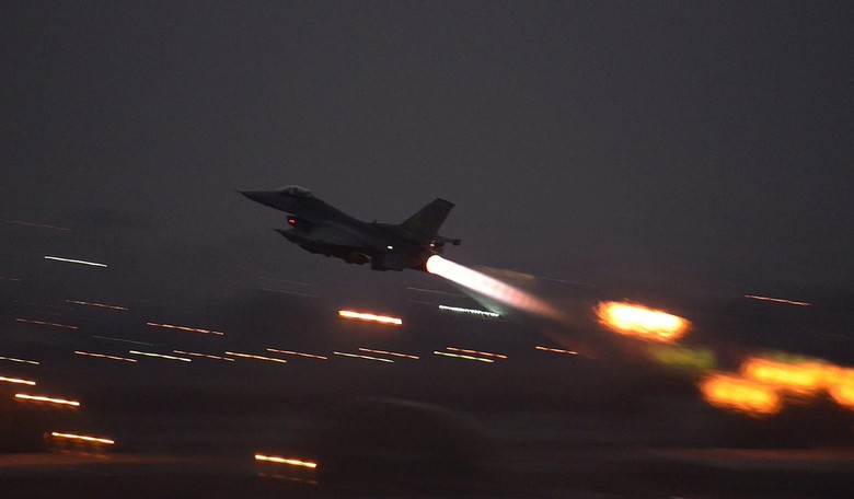 White House Denies 75% of Airstrikes Against ISIS