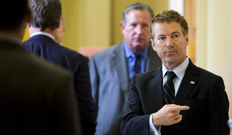 Rand Paul Throws Shade at Bolton, Perry in Festivus Airing of Grievances