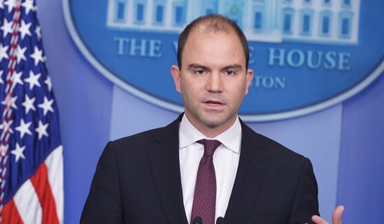 Obama Lackey Ben Rhodes Spreads Lies About Vetting Syrian Refugees on Sunday News Talk Shows