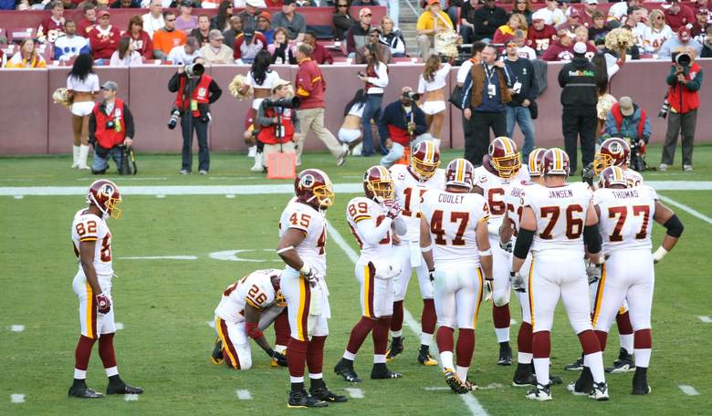 Poll: 90 Percent of Native Americans Not Bothered by Redskins' Name