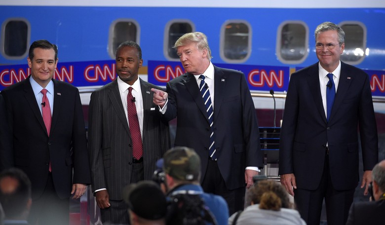 Donald Trump Takes to Twitter, Goes After Ted Cruz