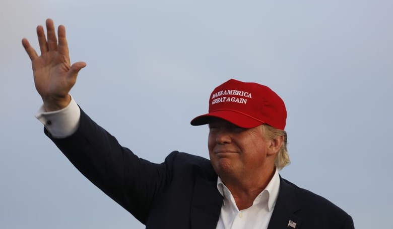 Obama Insiders Try to Explain Trump Phenomenon, Fail Spectacularly