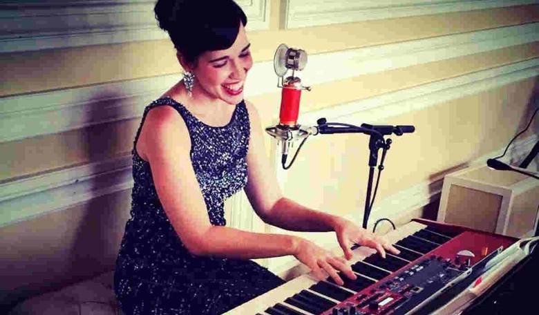 Christian Mom and Singer Kellie Haddock Pays It Forward in Iraq