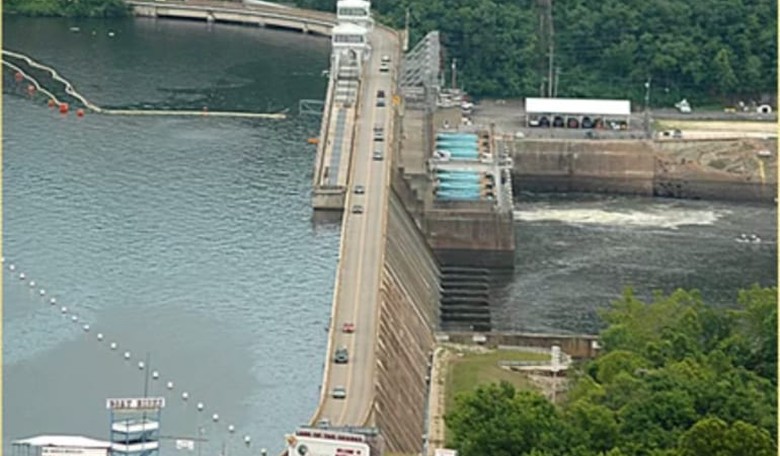 FBI Alerted About Group of Middle Eastern Men Asking About Missouri Dam