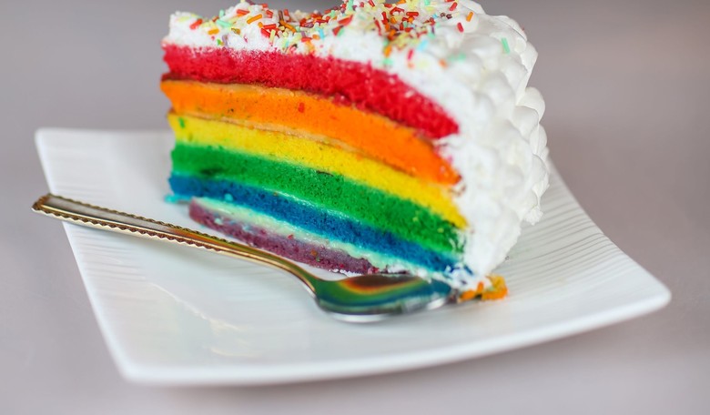 Bakery Pays $135K for Refusing to Make Cake for Gay Wedding